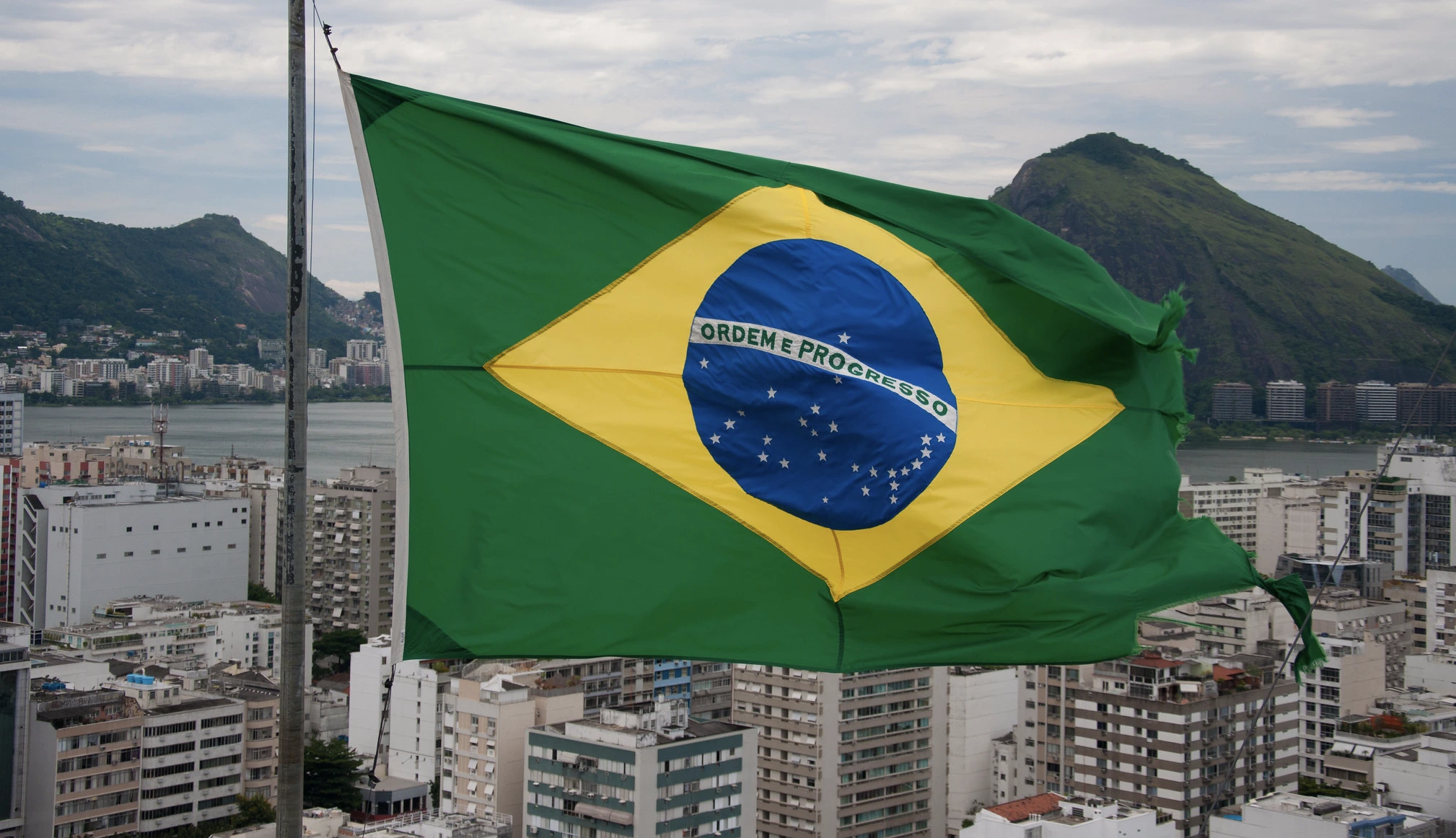 Brazilia a dat &icirc;n judecată TikTok, Kwai și Meta din cauza preocupărilor legate de siguranța minorilor