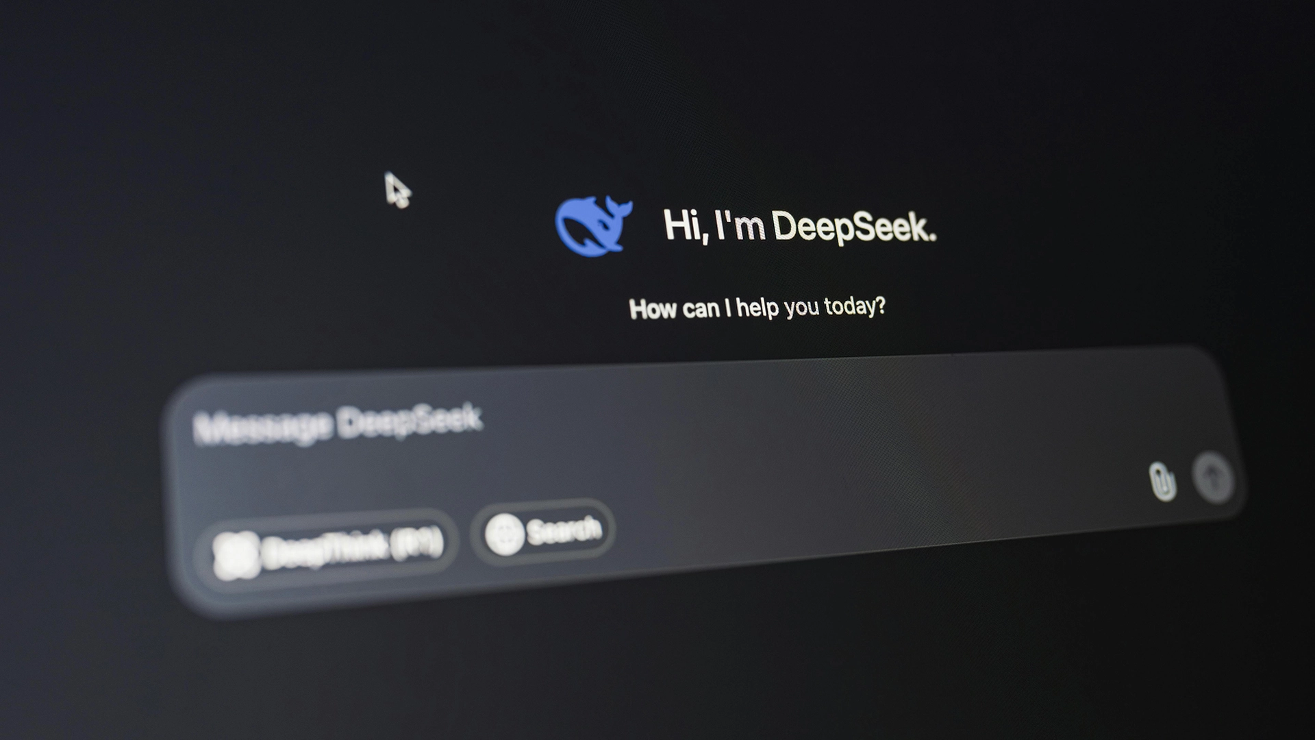 AI-ul DeepSeek &icirc;nvață să g&acirc;ndească pentru sine